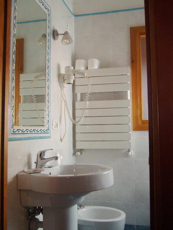 Albergo Passet Pragelato Ruang foto